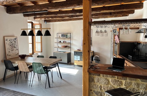 Largentiere Apartment | Zen loft with hanging net (kids will love it!), in a medieval village.