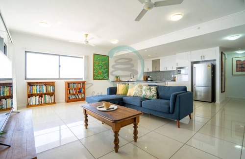 Darwin City Centre Apartment | Zen Mitchell: Rooftop ~ Outdoor Dining ~ Oceanview