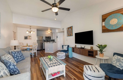 Ocean Side Village Condo | Zen · Serene King Bed Condo · Half Mile from Beach
