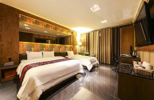 Sang-dong Hotel | Zenith Hotel