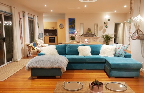 Capel Sound House | Zens Beach Retreat for Couples, Families, Friends