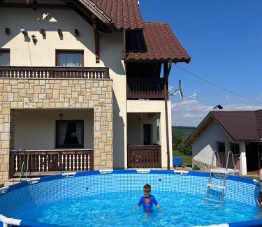 Bodesti House | Zestrea Bunicilor