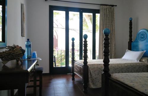 Son Moll Bed & Breakfast | Zhimbad B&B by the sea