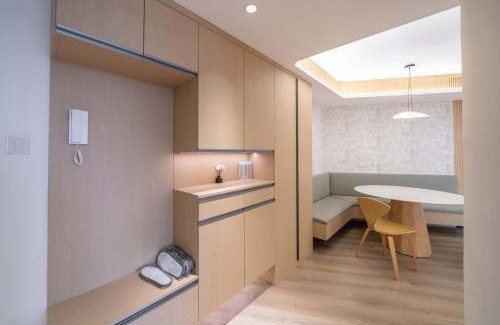 Jing'an Apartment | ZHome-Modern 3 bedrooms apartment - near NanJing Road