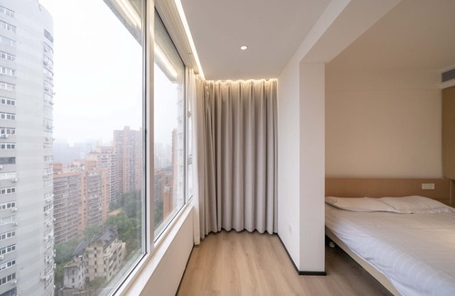 Downtown Shanghai Hotel | ZHome-Modern 3 bedrooms apartment