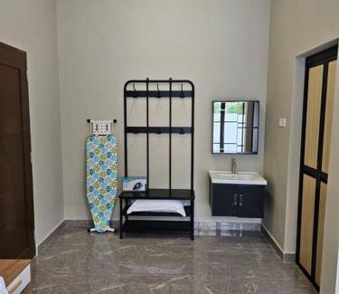 Kampung Pengkalan Maras House | ZN Homestay Mengabang Telipot - Private Pool