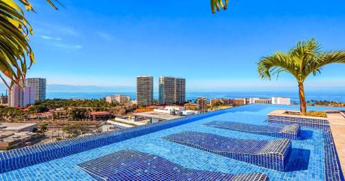 North Hotel Zone Apartment | Zoho Skies Amazing View Sleeps 6, #T1-1104