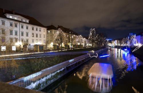 Ljubljana City Centre Apartment | Zois Apartments