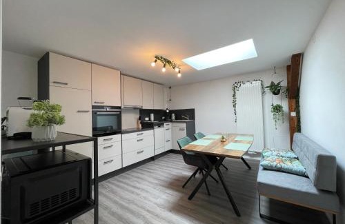 Ostorf Apartment | Zuarin Seeblick - Ganzes Apartment direkt am Schlossgarten von Schwerin mit Dschungelfeeling