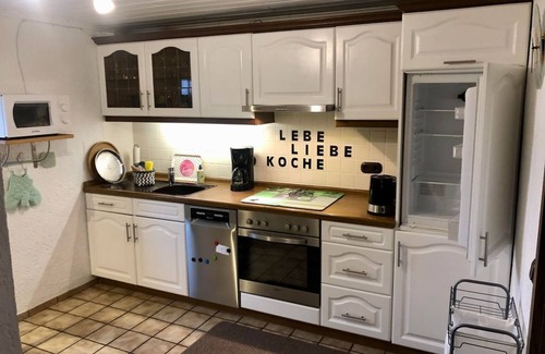 Halenfeld House | Zum Mühlbachtal house rental - 6 bed house, 2x shower/toilet, terrace