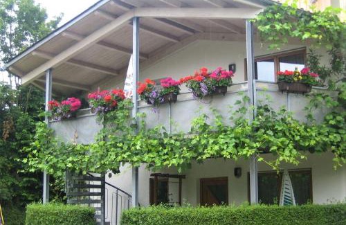 Waltershofen Apartment | Zum Rebberg Ferienwohnungen