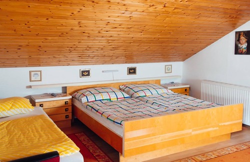 Notsch Apartment | Zweibettzimmer, Dusche, Bergseite - Gästehaus Mikosch
