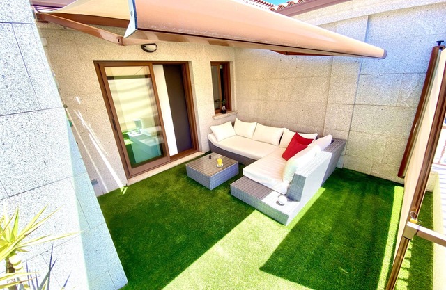 Ático Encantador con Terraza Junto al mar
