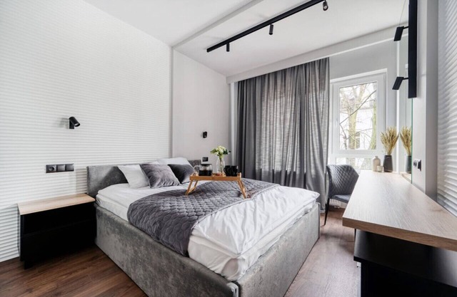 Łódź Prestige Suites - 55m2, Parking by Rentujemy