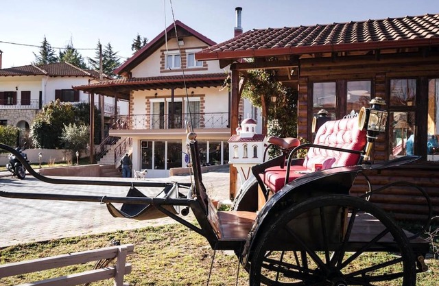 Ολοκληρη Βιλα Xrisafis