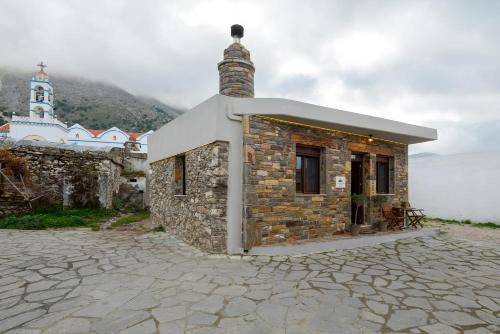 Παραδοσιακό Κατάλυμα ΑΜΒΩΝΑΣ