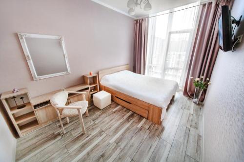 Однокімнатна VIP квартира на Словянці з терасою в новому будинку