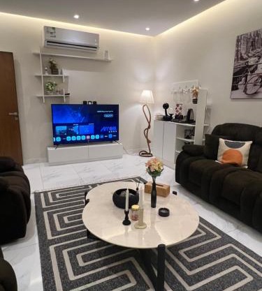 شقة فندقية غرفة نوم بمجلس استرخائي