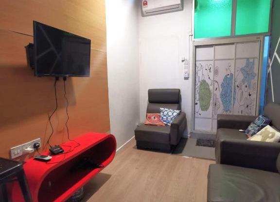 仙本那镇上民宿-夏之家 Semporna Town Homestay-Summer Home