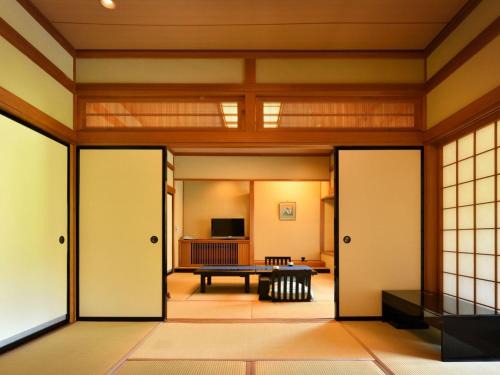藤龍館-TOURYUKAN-Yunokamionsen