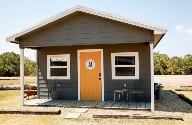 03 Ruby Redbird - Carmine Cottage with a Country View