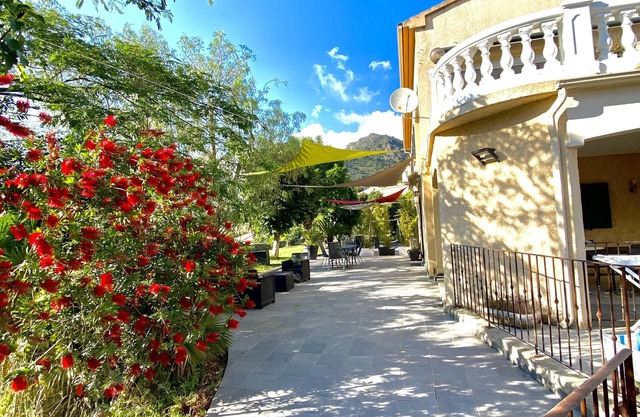 1 Apartment Pietralba with swimming pool/15mn SEA