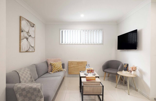 1 Bdr Apt! GST Credits! Undercover Parking! 439AF1