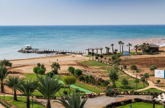 1 Bed Flat in Beach Resort