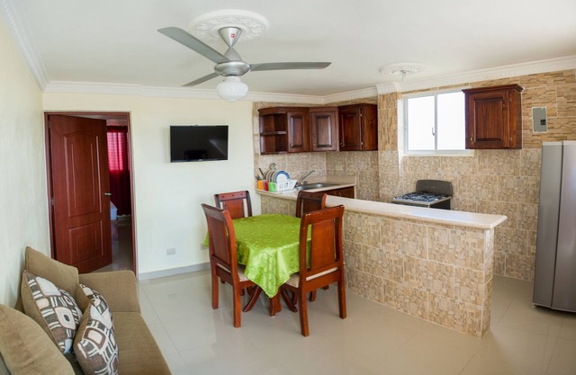1 Bedroom apartment Kitchen Balcony Las Americas Airport - Parque del Este