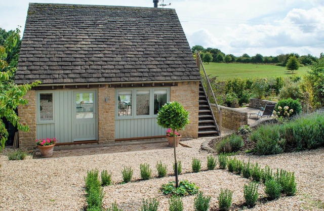 1 bedroom accommodation in Near Cirencester