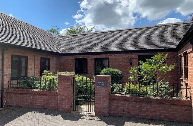 1 bedroom accommodation in Rolleston-on-Dove