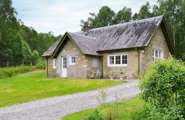 1 bedroom accommodation in Ceannacroc