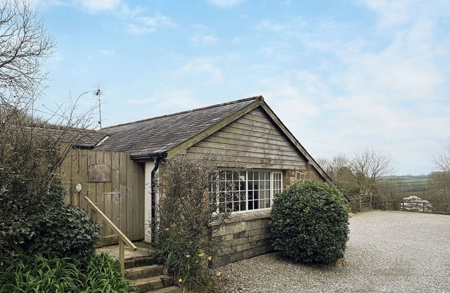 1 bedroom accommodation in Coombe, near St Austell