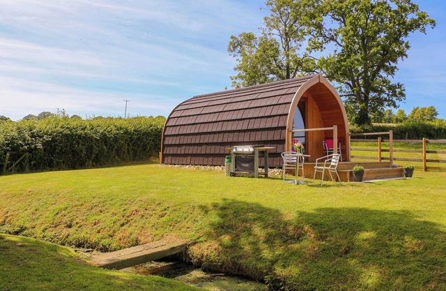 1 bedroom accommodation in Somerset