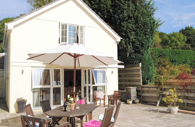 1 bedroom accommodation in Calstock