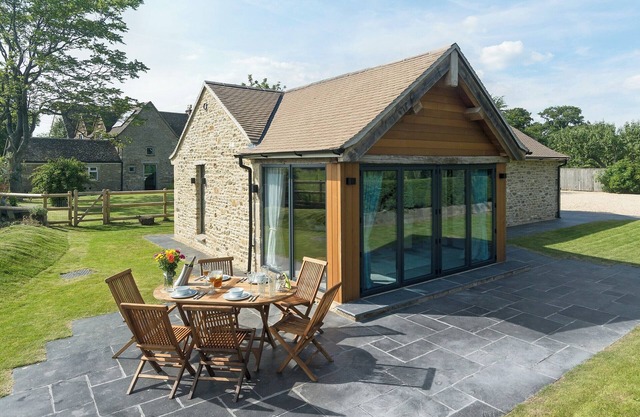 1 bedroom accommodation in Berkley, near Frome