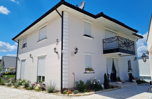 1 Bedroom Apartment in Cleebronn