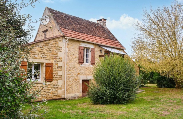 1 bedroom cozy home in St Chamassy