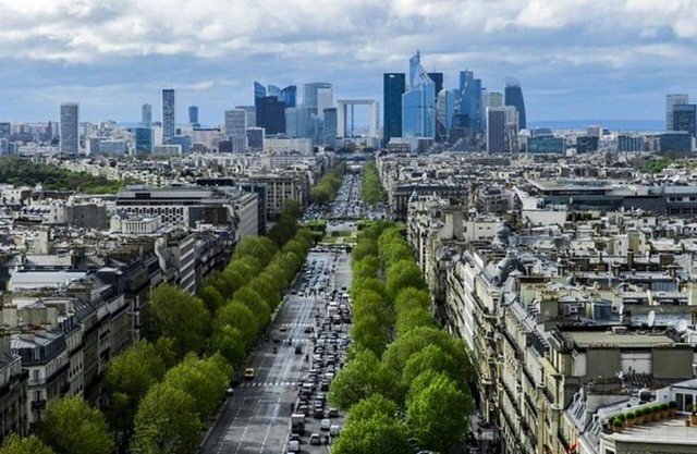 1 Bedroom Deluxe Apartment In La Défense Paris