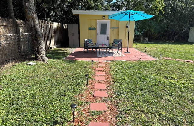 1 Bedroom Studio Cottage Patio Grill Firepit Parking