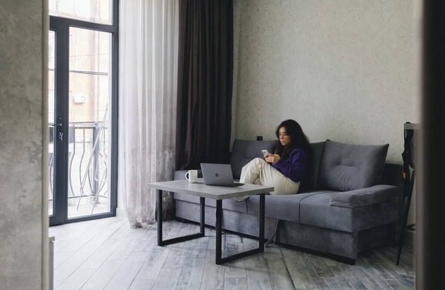 1 BR/Modern Apt/City Center