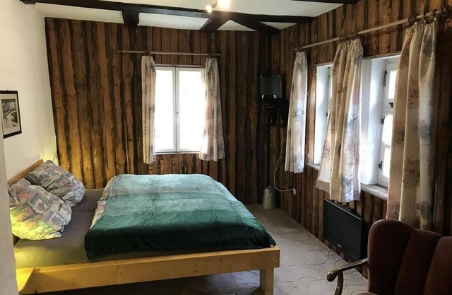 1 Doppelzimmer mit Dusche und WC