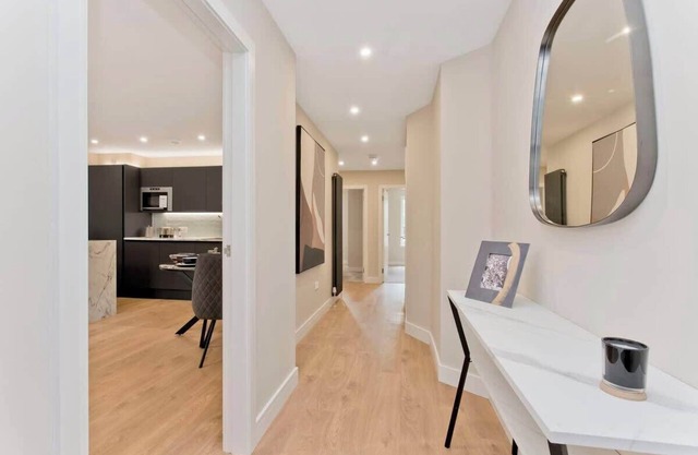 1 Huntingdon Place