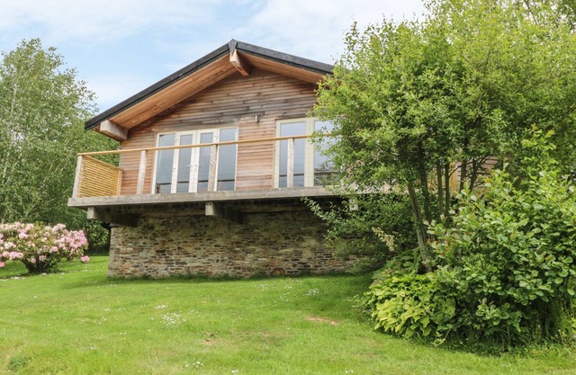 1 LAKE VIEW, romantic, luxury holiday cottage in Lanreath