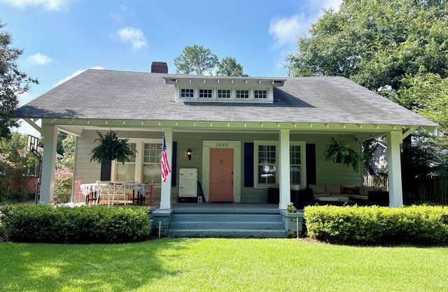 1 mile from Masters! Updated 4/4.5 Craftsman House on the Hill!