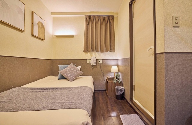 1 single bed Pocket WiFi/Shinjuku-ku Tokyo