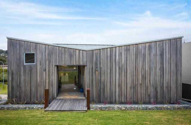 1 The Point - Award winning home