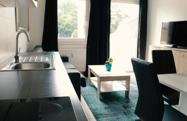 10 minutes to the airport Free Parking Near Vienna Pet friendly Apartment