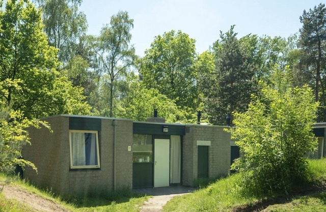10-person bungalow in the holiday park Landal Het Vennenbos