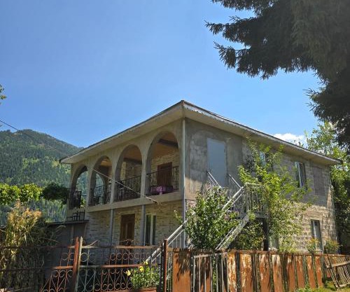 10 Valley